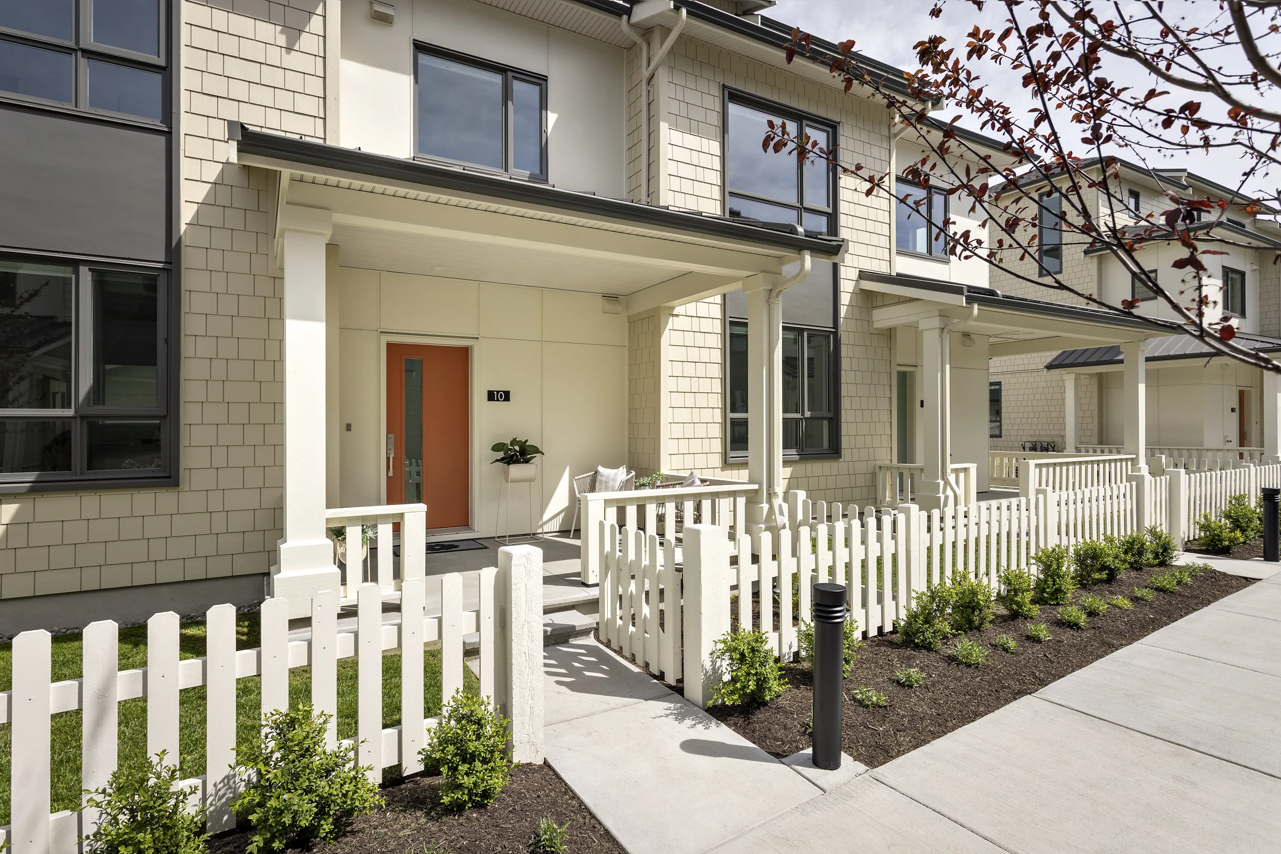Bayside Mews